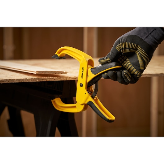 Stanley Federklemme STHT0-83200 100mm