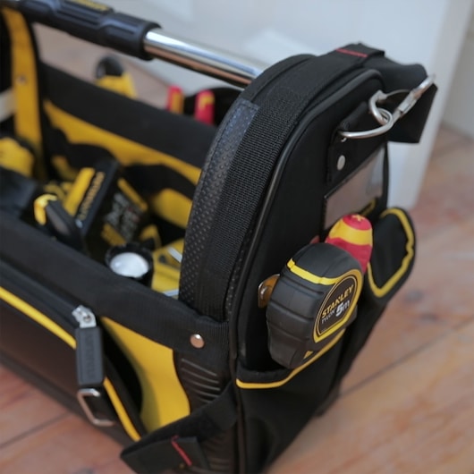 Stanley FatMax Offene Werkzeugtasche 18 Zoll 1-93-951 mit Stahlrahmen und Schultergurt